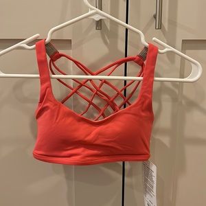 Lululemon Free to be wild bra (size 2) NWT